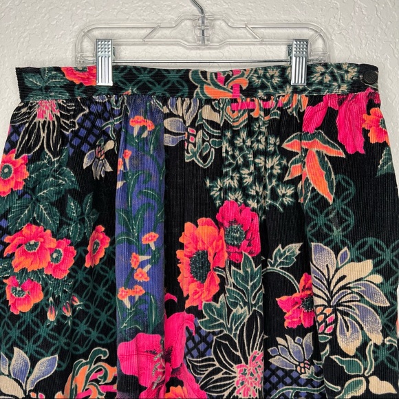 Vintage Leslie Fay Sportswear 90s Corduroy Floral A-line skirt Size 14 Unique - Picture 2 of 9